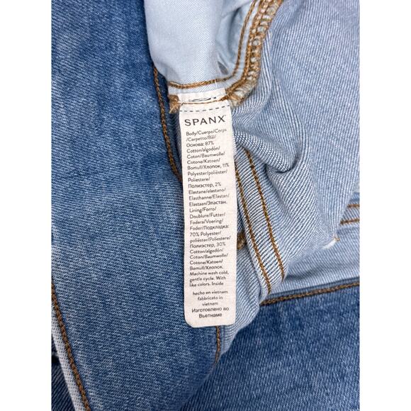 SPANX Jeans 1X Womens Pull On Flare Medium Wash Stretch Denim - Picture 7 of 7